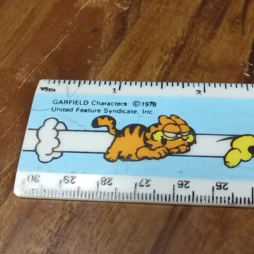 Vintage Garfield Ruler - Picture 2 of 6
